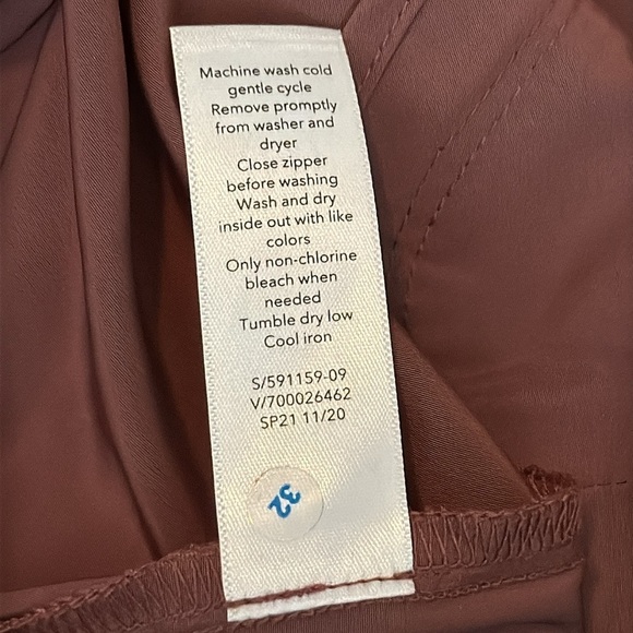 Athleta Drip Drop Rain Jacket in Mauve Brown Size XL Tall NWT - Picture 13 of 13